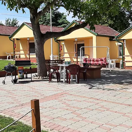Estike Zovikral Apartman